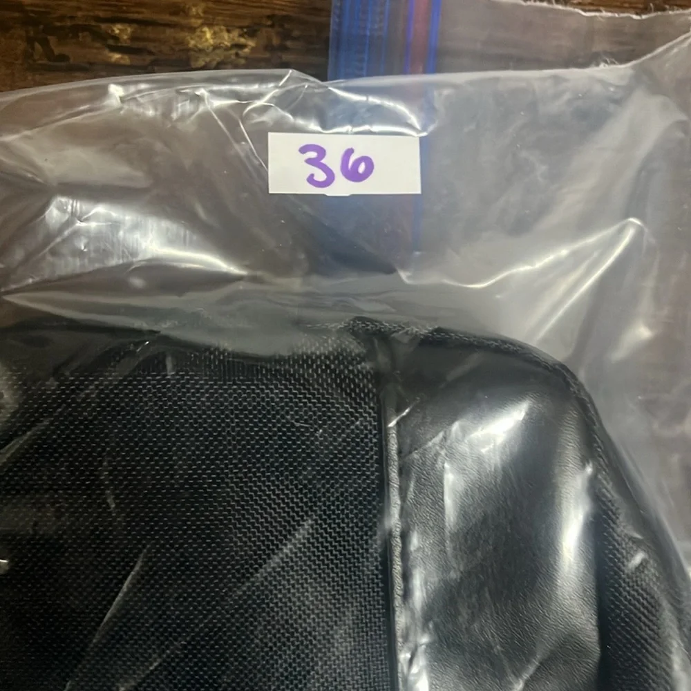 Tumi x delta travel toiletry zip‎ pouch